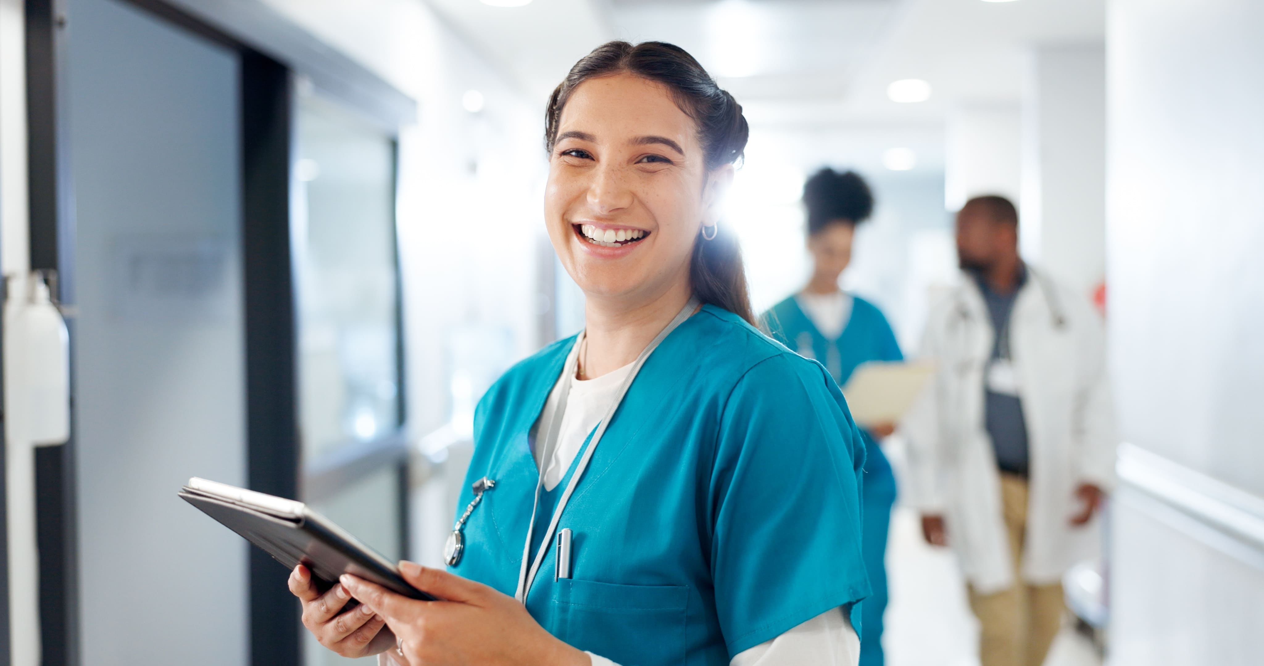 que-hace-una-enfermera